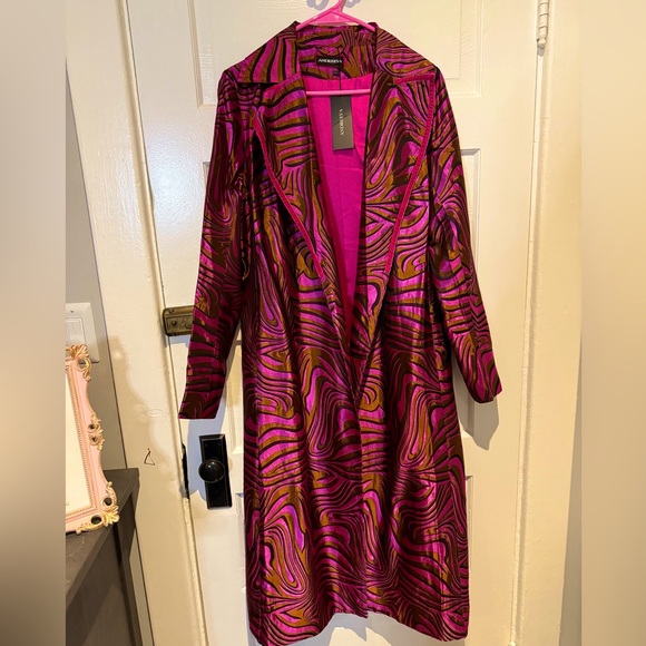 ANDREEVA Raspberry Marlyn Coat NWT ~ Size M - Picture 3 of 9